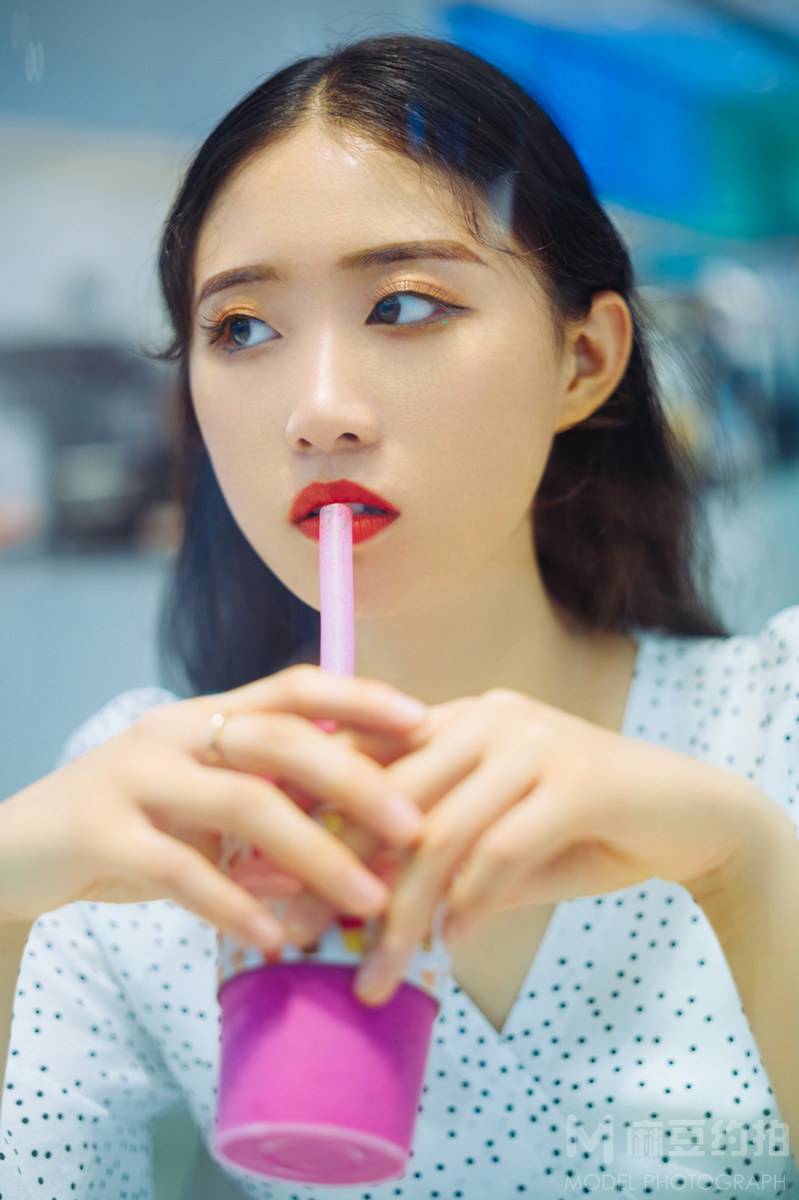 胶片模特