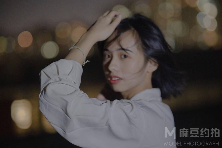 夜景模特