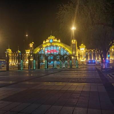 夜景模特
