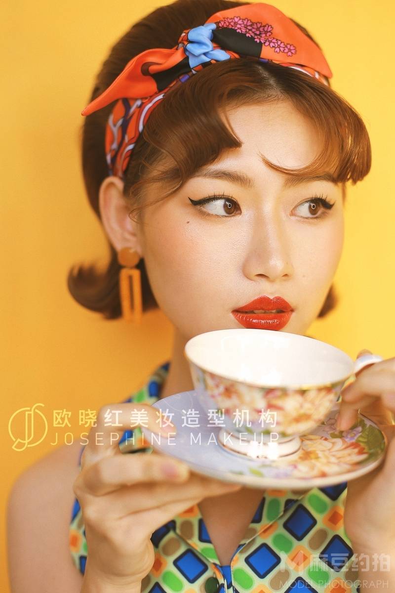 胶片模特