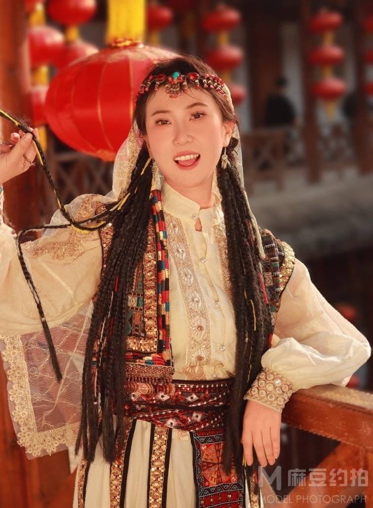 汉服模特