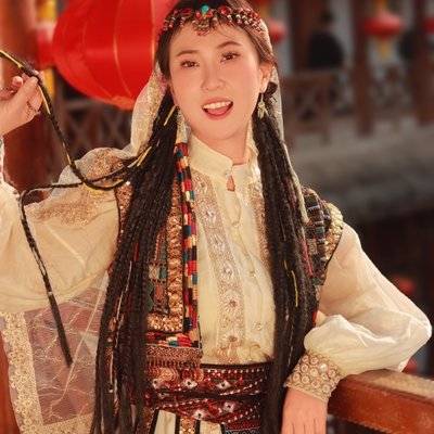 汉服模特