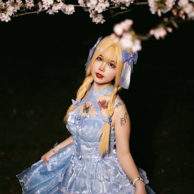 清新模特