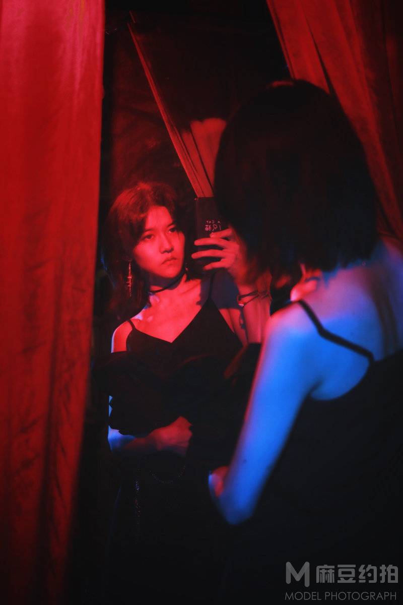 暗黑模特
