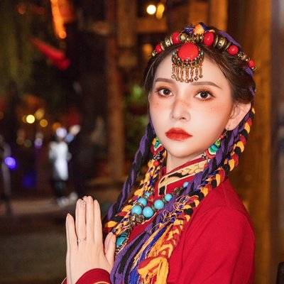 汉服模特