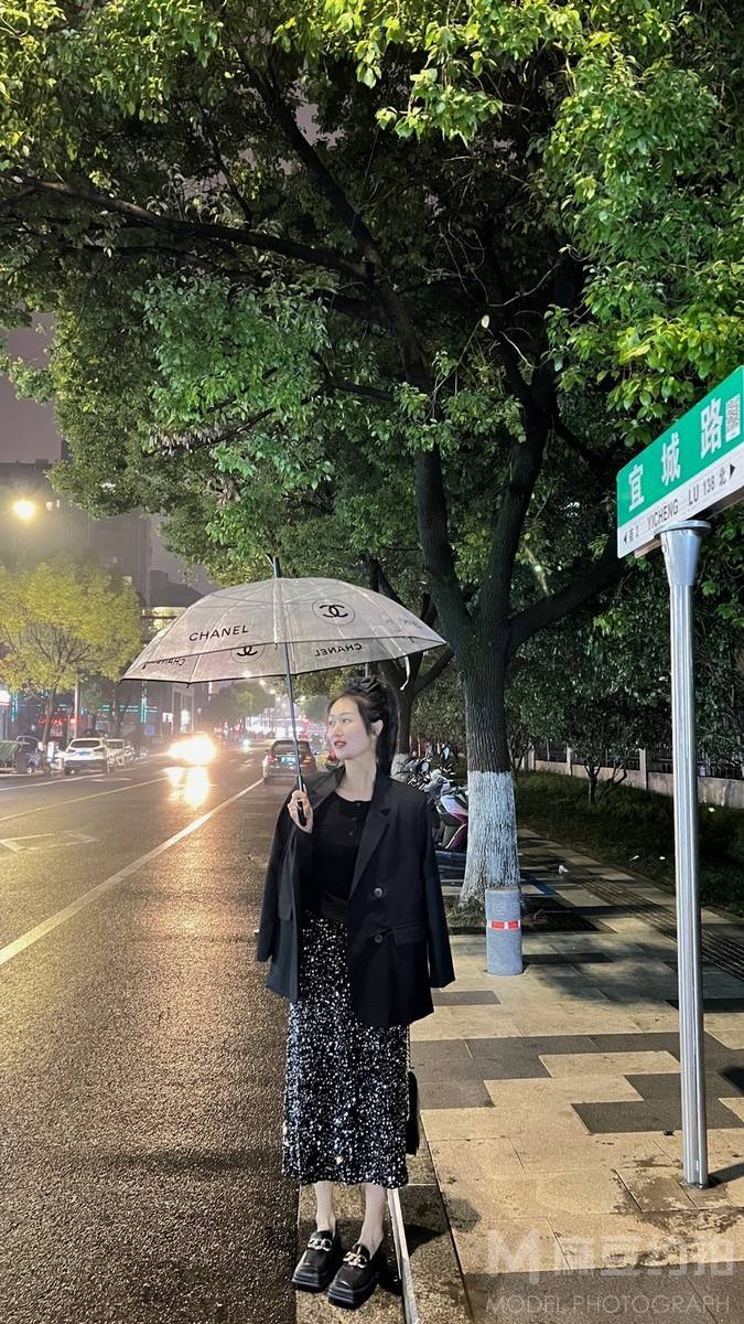 夜景模特