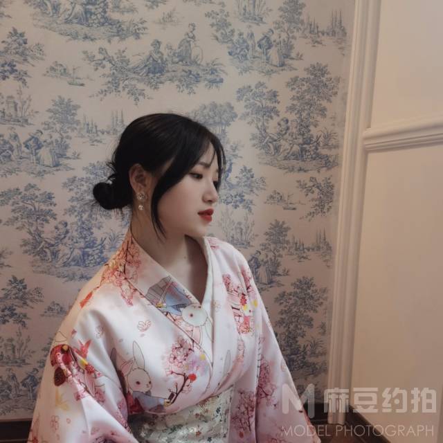 和服模特