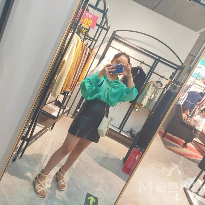 清新模特