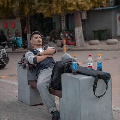 情绪模特