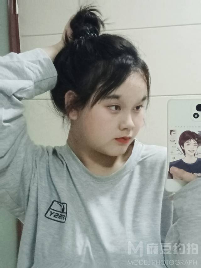 校园模特