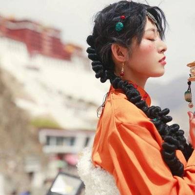 纪实模特