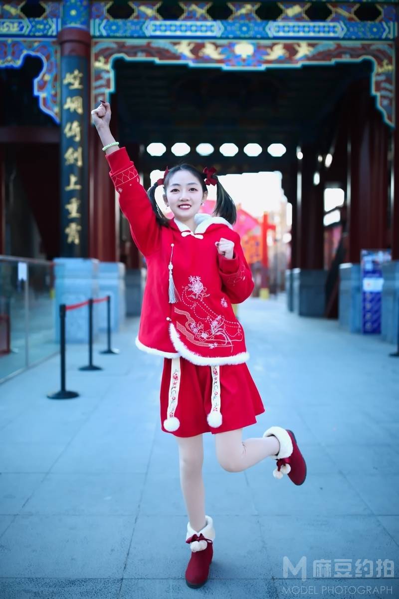 汉服模特