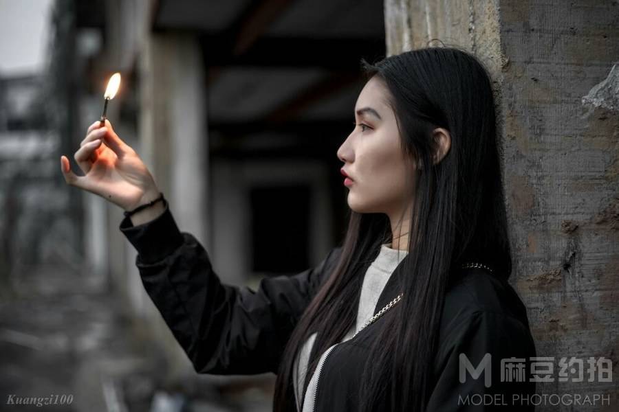 暗黑模特