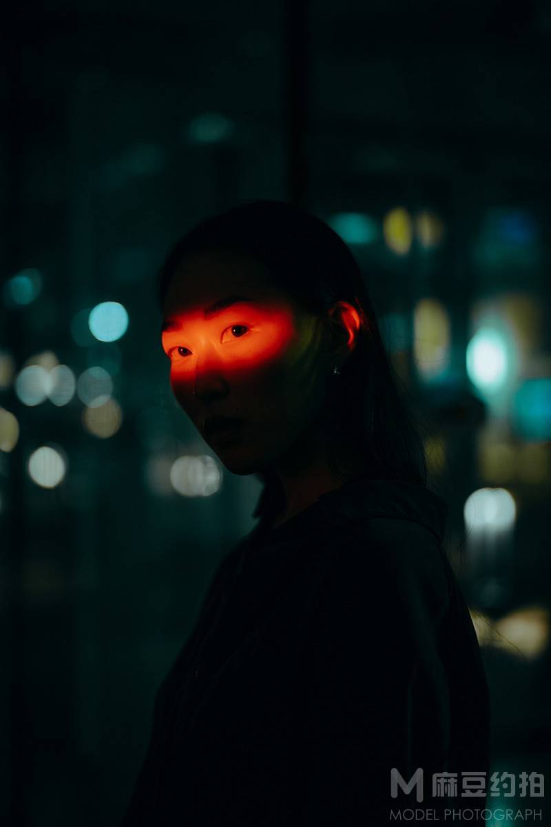 夜景模特