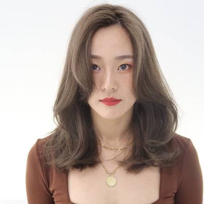 宝丽来模特