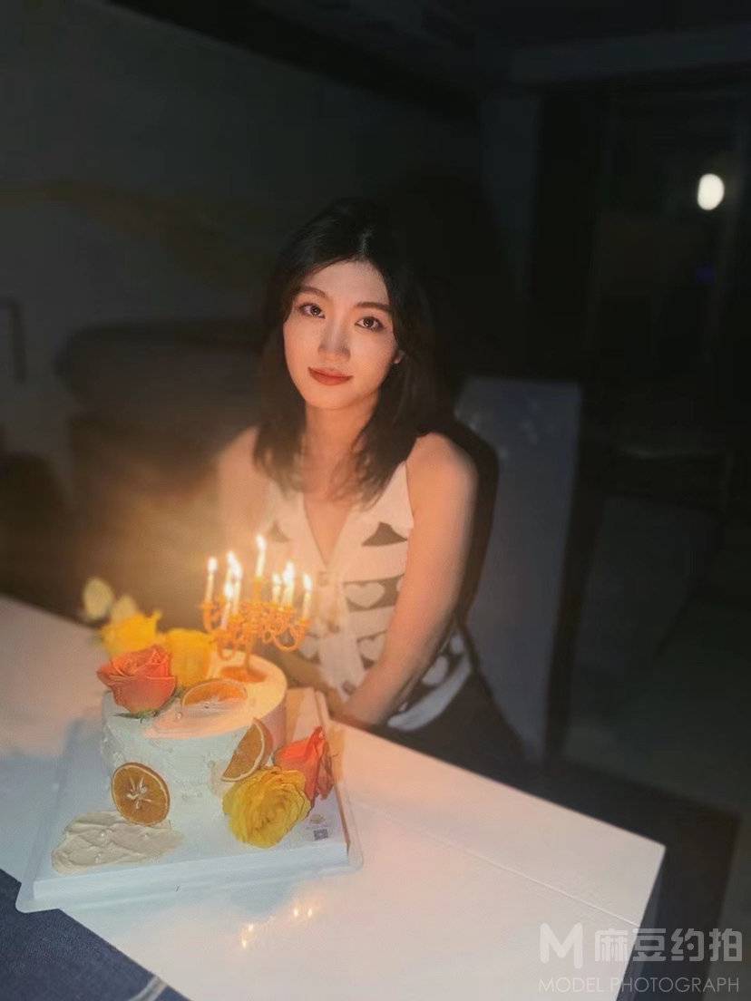 胶片模特