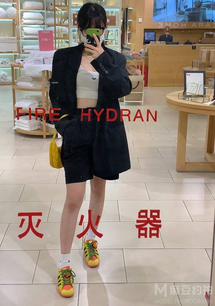 暗黑模特