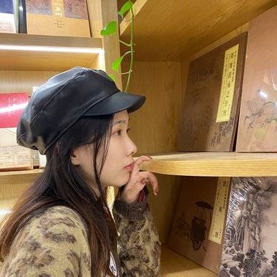 宝丽来模特