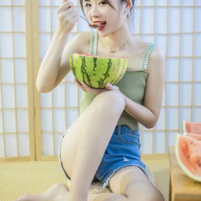 清新模特