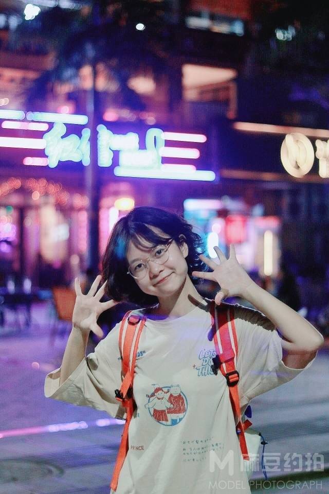 少女模特