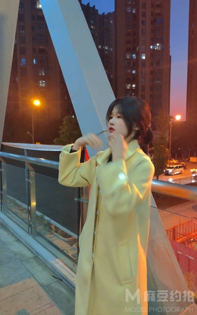 夜景模特