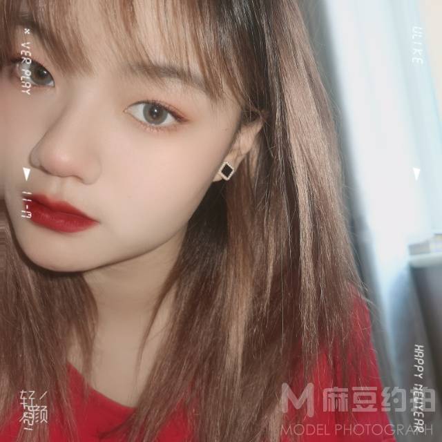 妆容模特