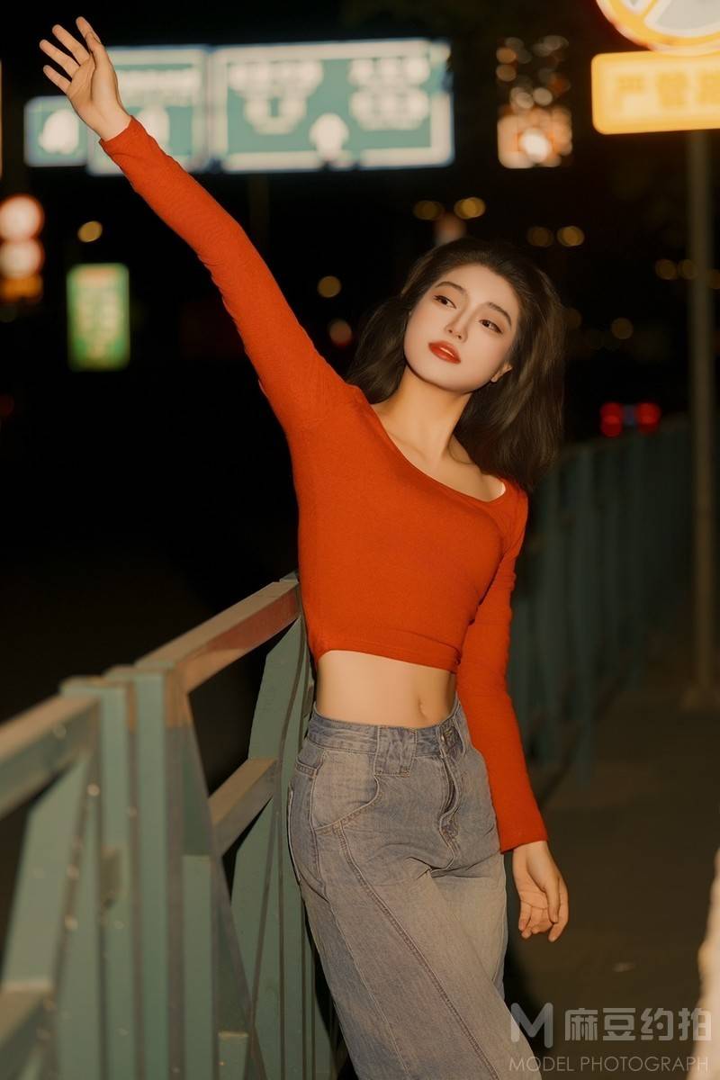 夜景模特