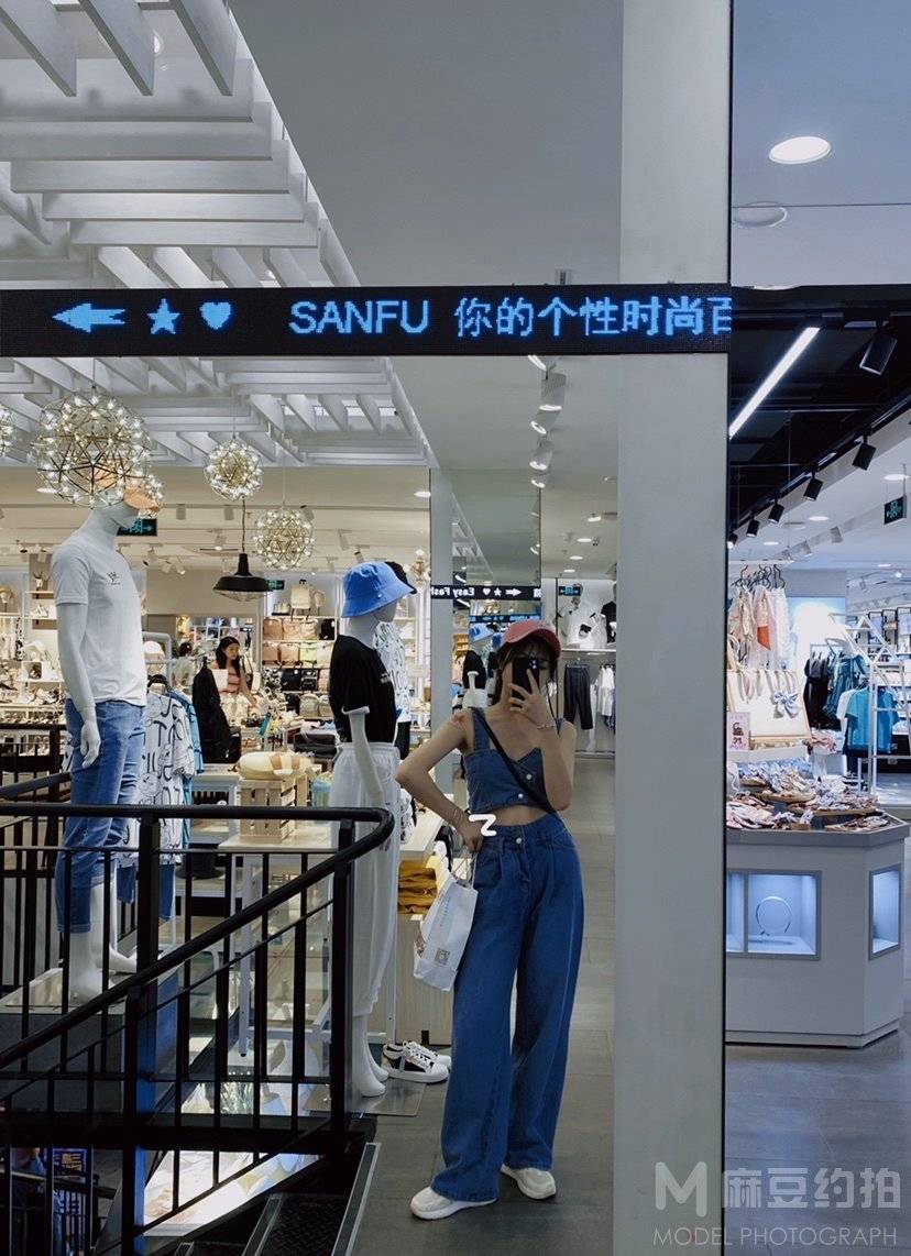 情侣模特