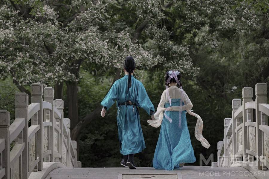 汉服模特