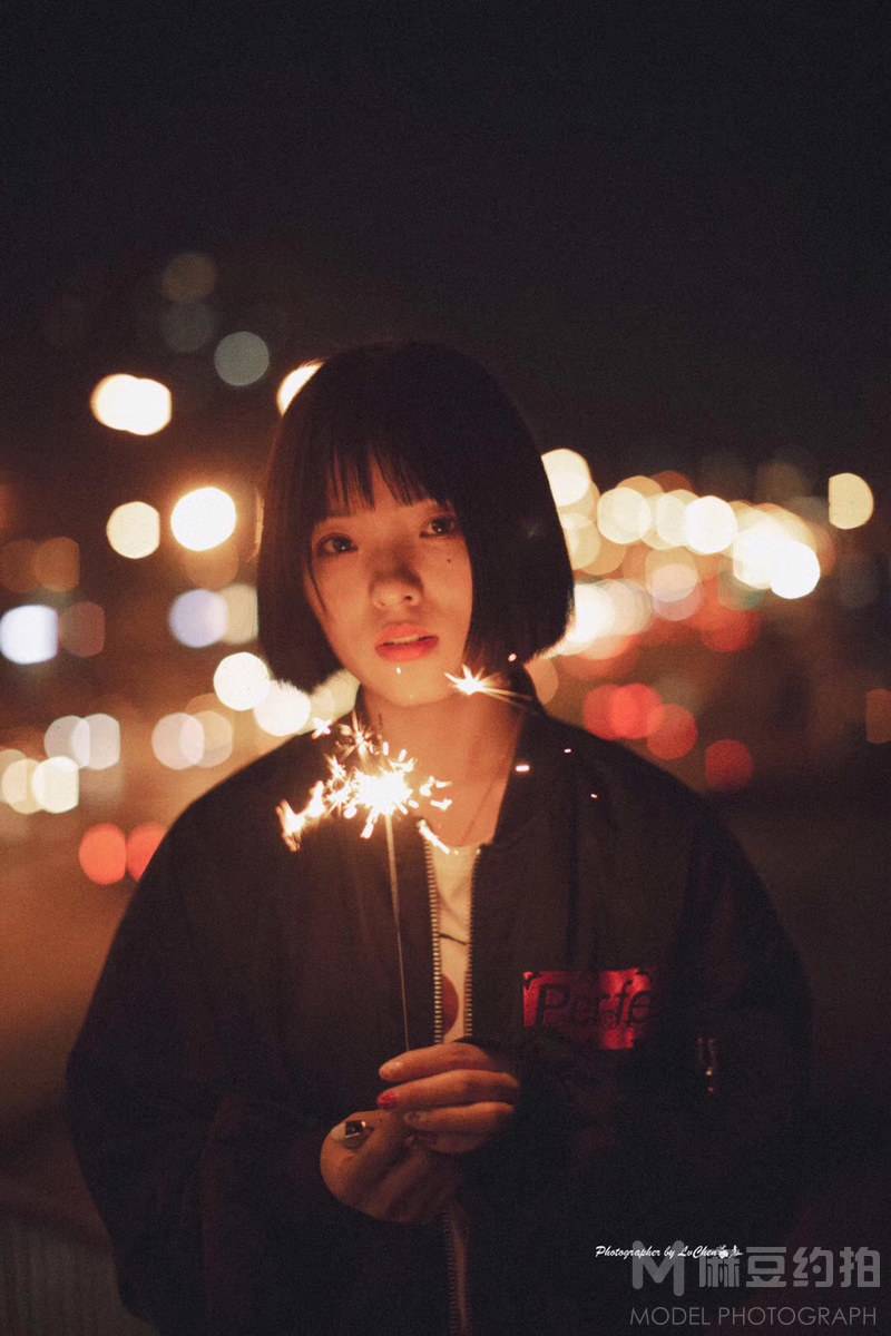夜景模特