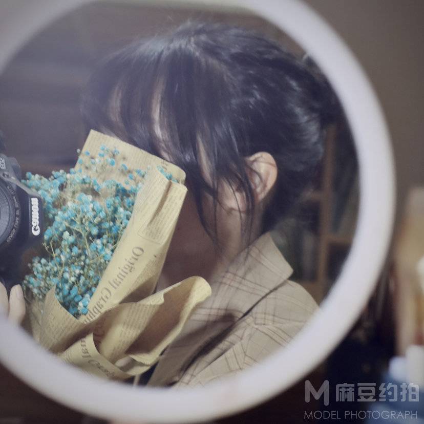 妆容模特