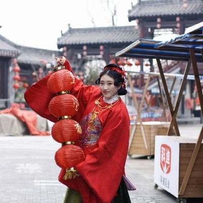 汉服模特
