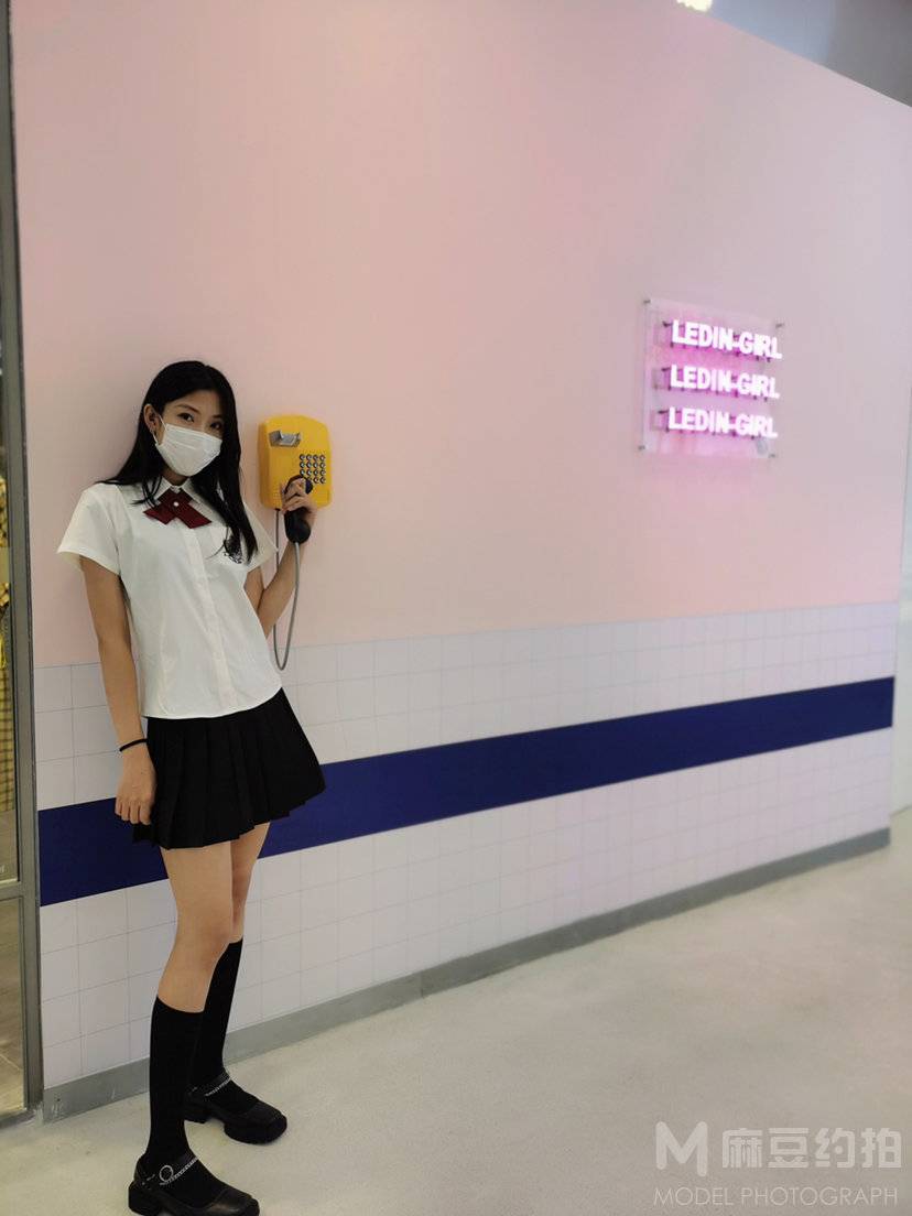校园模特