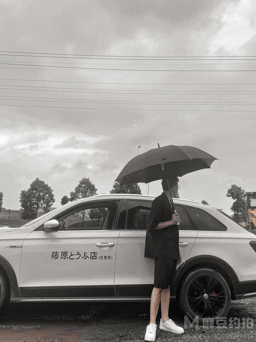 黑白模特