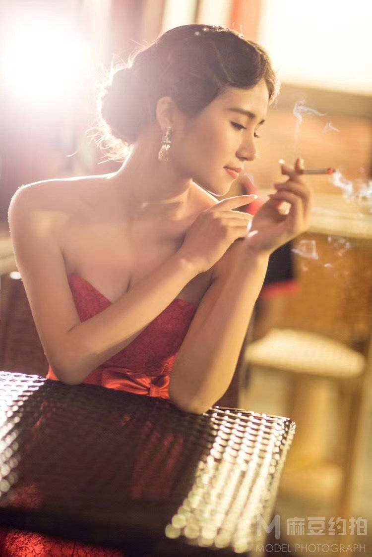 情侣模特