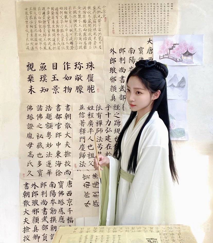 汉服模特