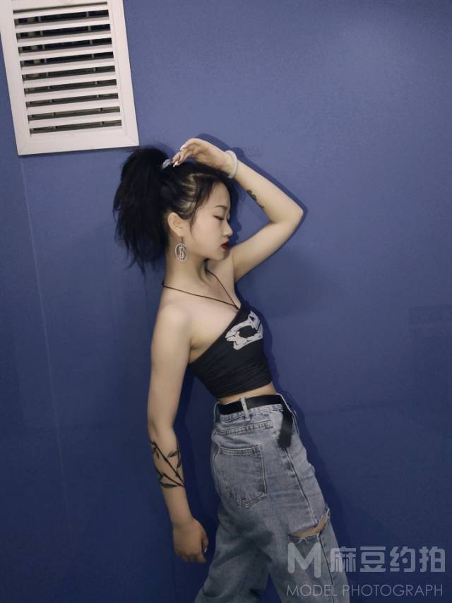 暗黑模特