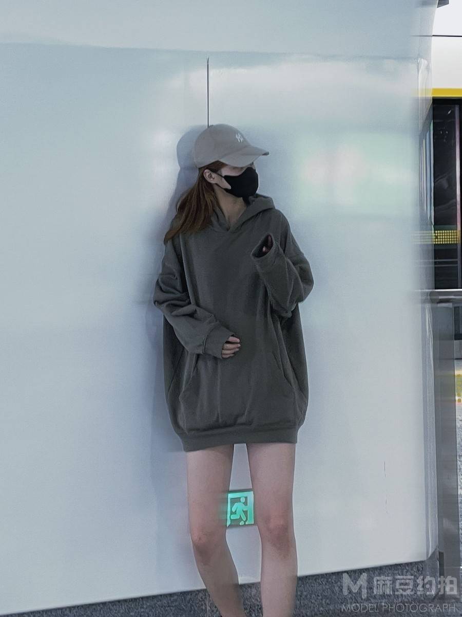 胶片模特