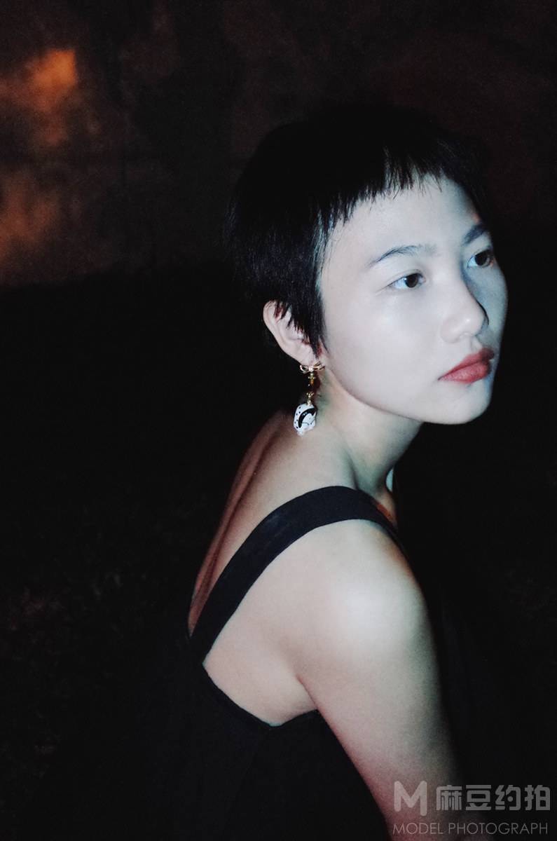 暗黑模特