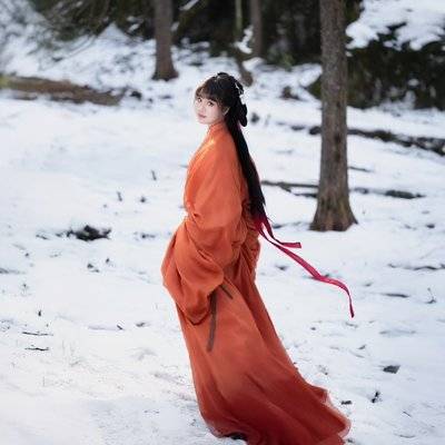 汉服模特
