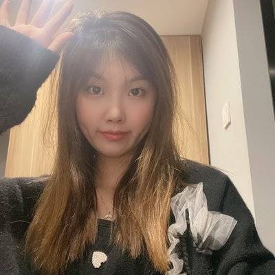 黑白模特