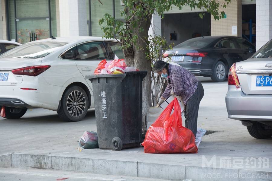 纪实模特