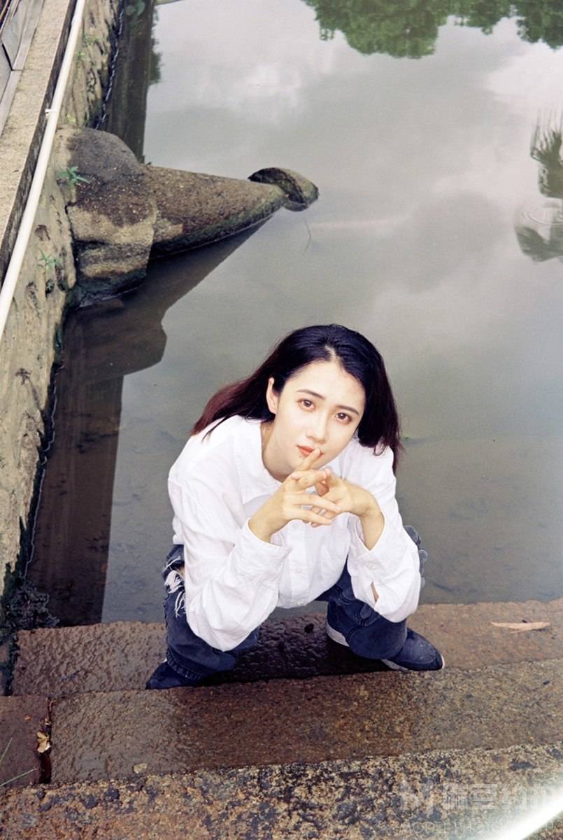 胶片模特