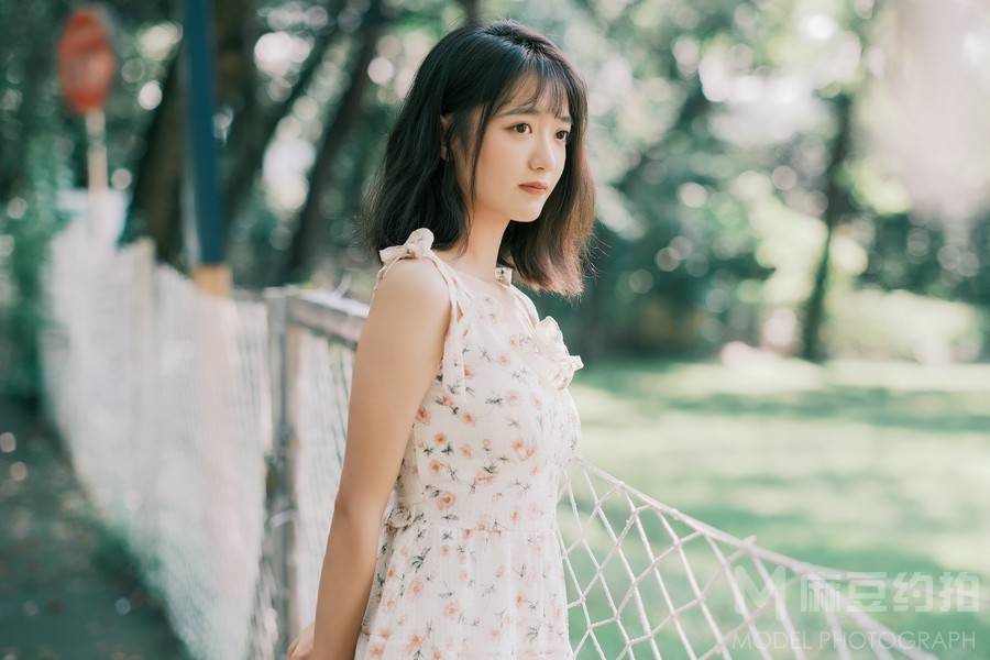 胶片模特