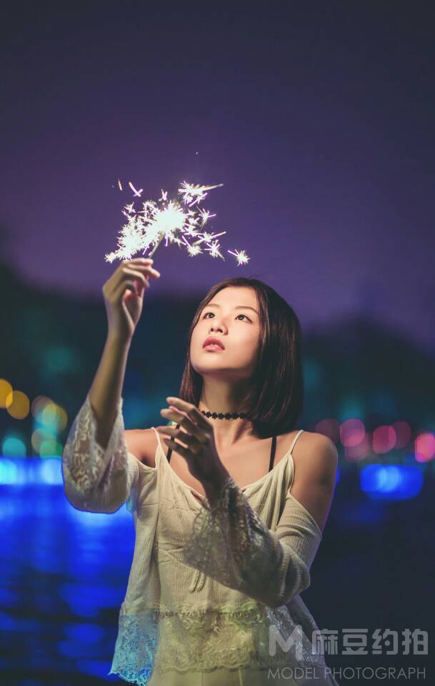夜景模特
