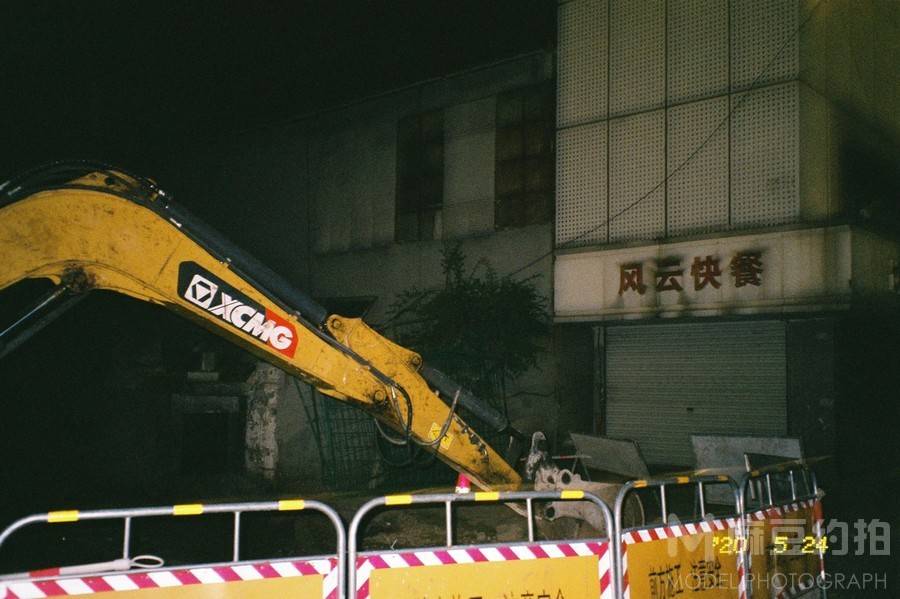 胶片模特