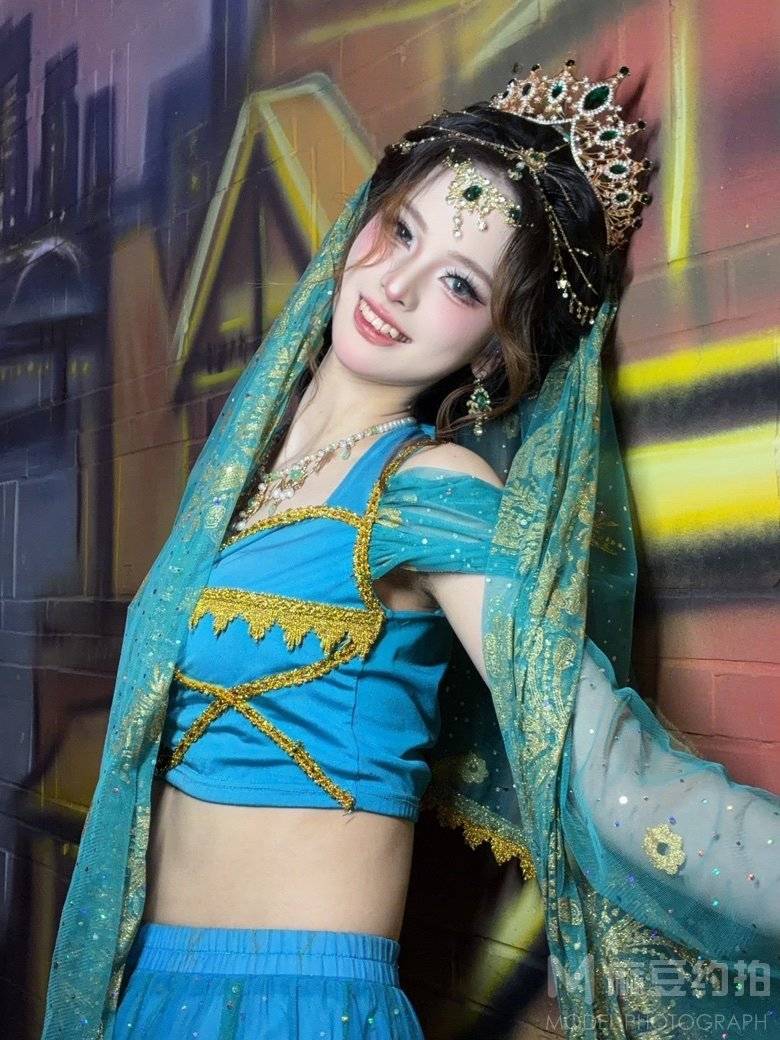 妆容模特