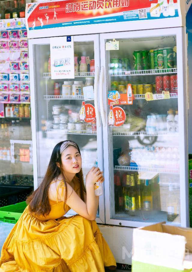 清新模特