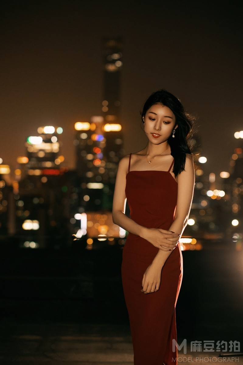 夜景模特