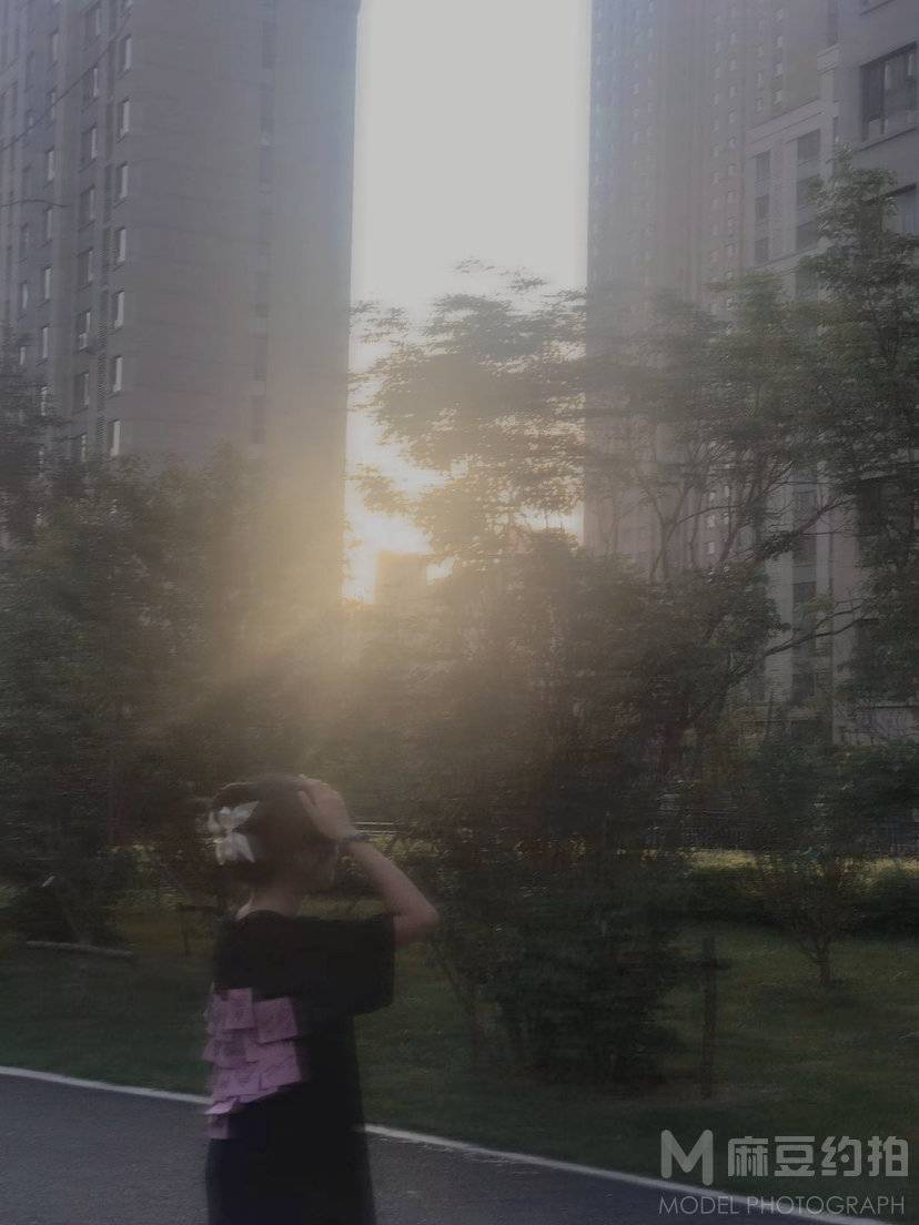 清新模特